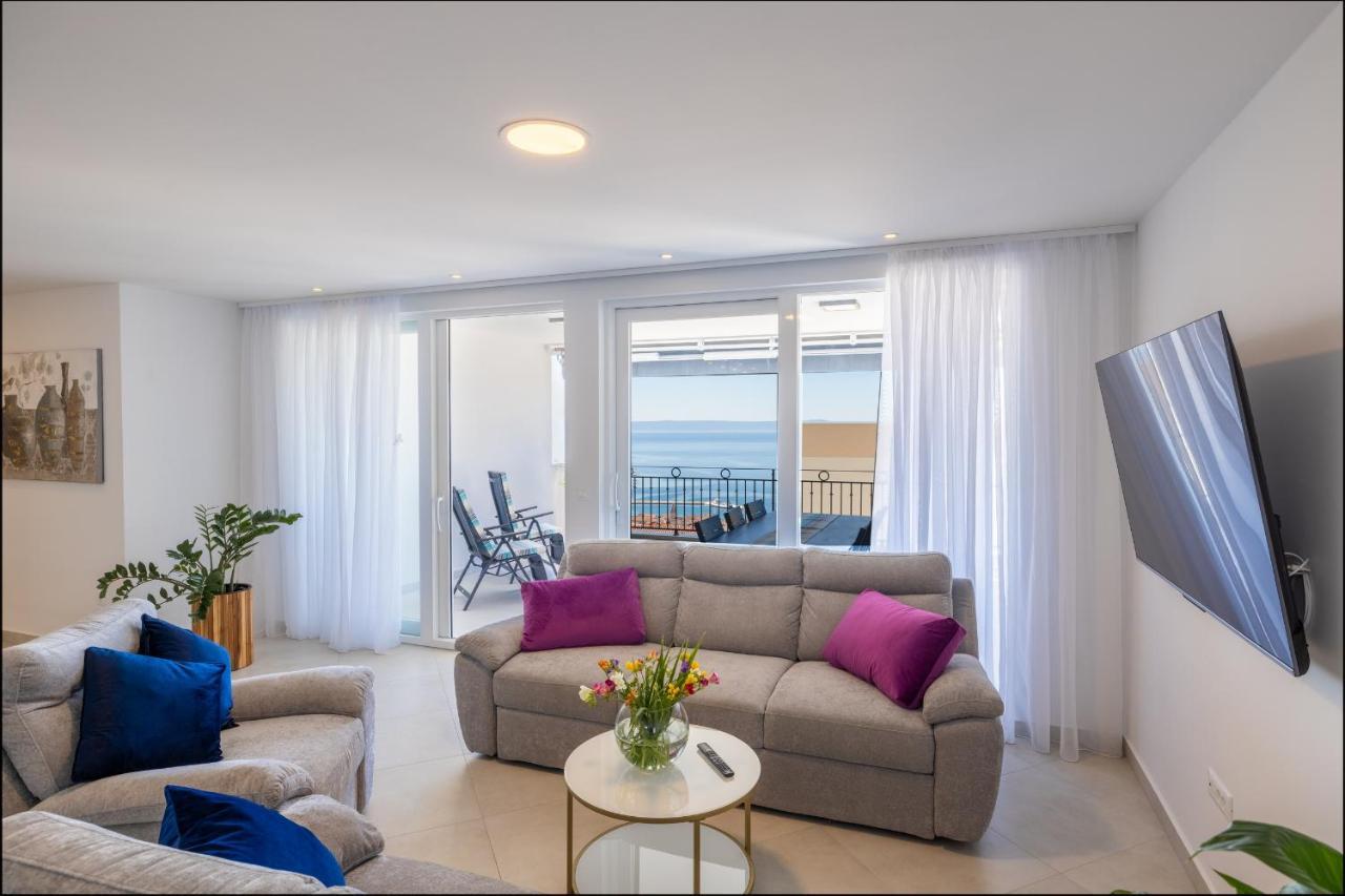 Villa Smaragd - Lapis - Luxury Apartment With Shared Pool Makarska Exterior photo