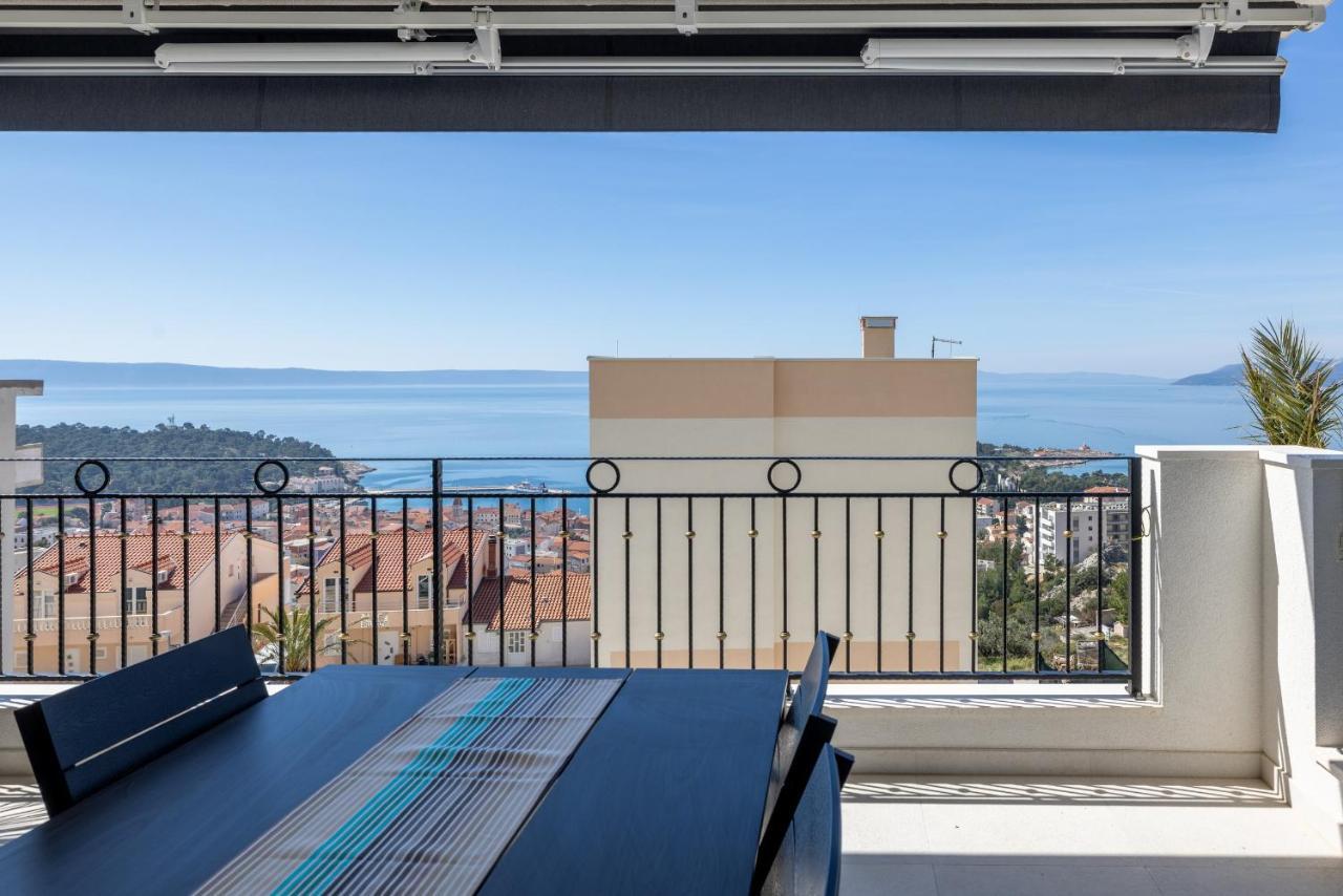 Villa Smaragd - Lapis - Luxury Apartment With Shared Pool Makarska Exterior photo