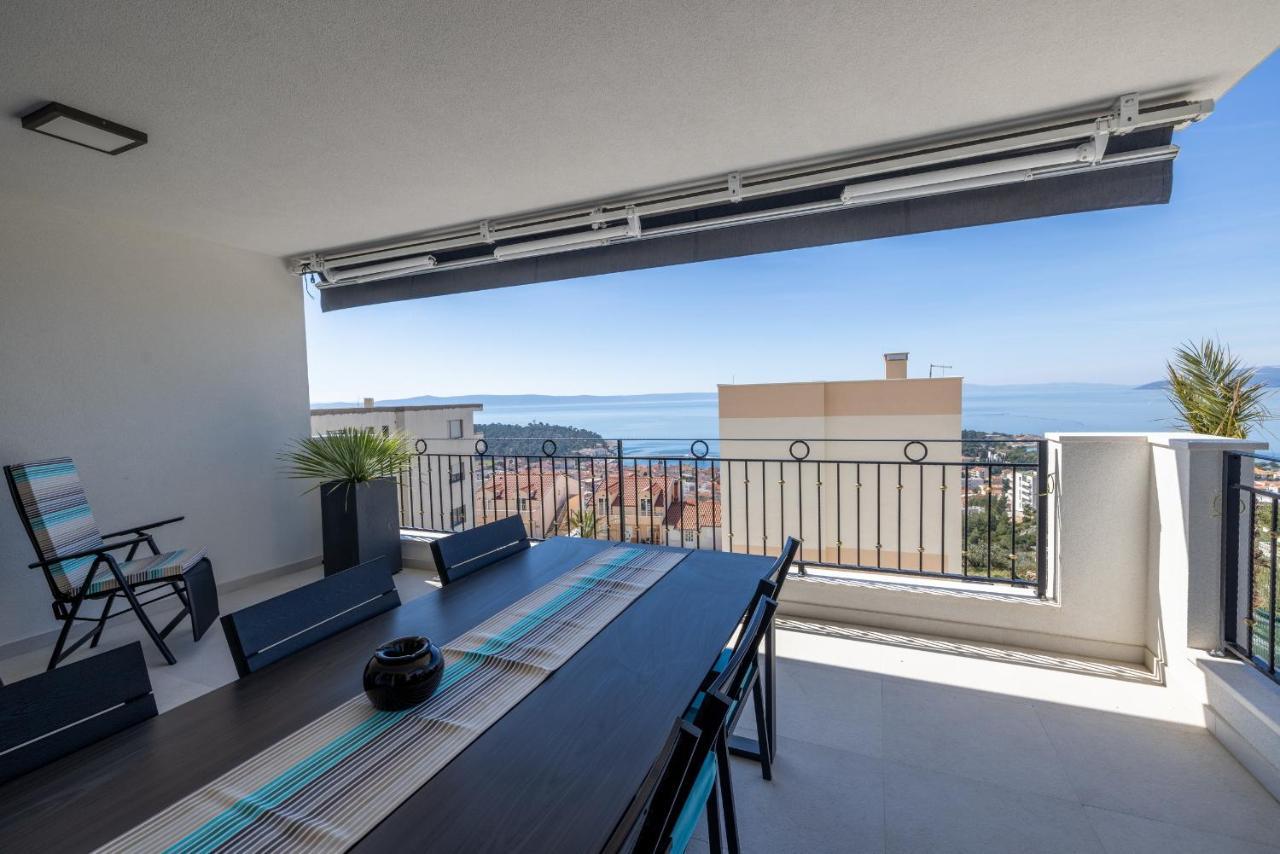 Villa Smaragd - Lapis - Luxury Apartment With Shared Pool Makarska Exterior photo