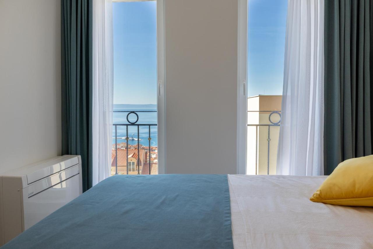 Villa Smaragd - Lapis - Luxury Apartment With Shared Pool Makarska Exterior photo