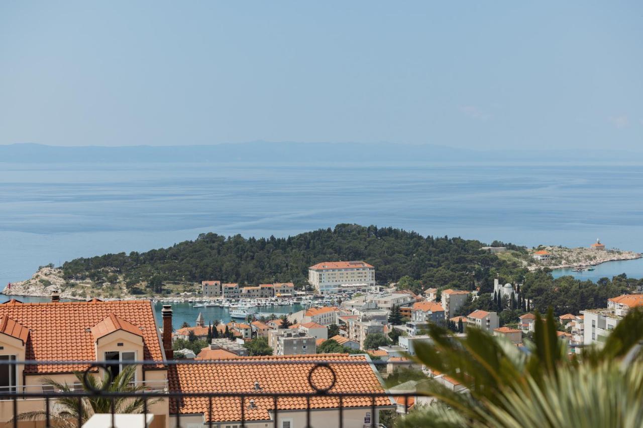 Villa Smaragd - Lapis - Luxury Apartment With Shared Pool Makarska Exterior photo